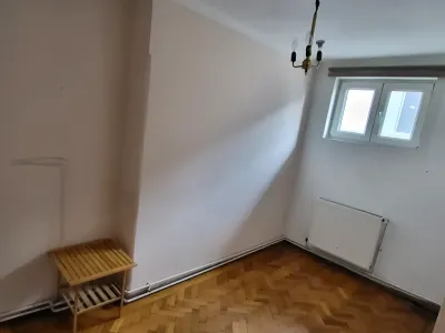 camera libera apartament vanzare cumparare Sector 2 București